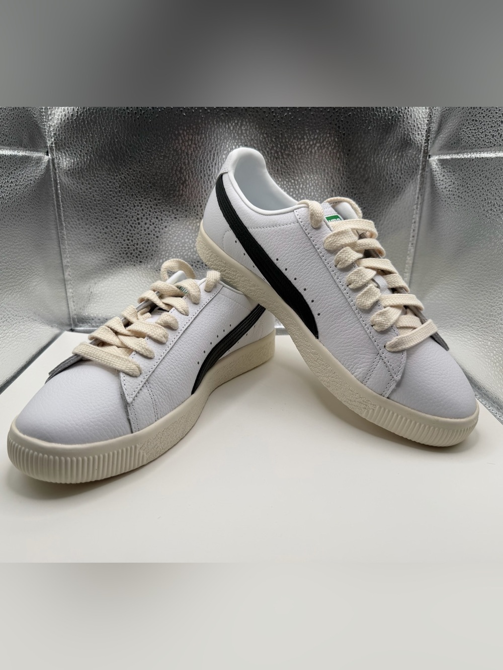 Puma White Leather Sneakers with Black Formstripe - Men's